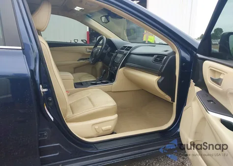 2016 Toyota Camry Hybrid Xle z USA, uszkodzony, nr VIN 4T1BD1FK1GU183354